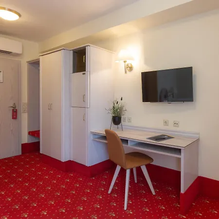 Hotel Residence 3*