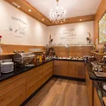 Hotel Residence Ξενοδοχείο Βίρτσμπουργκ