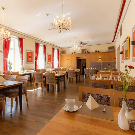 מלון Hotel Residence וירצבורג
