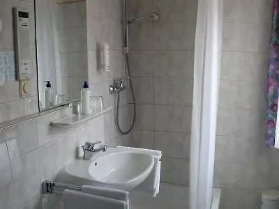 Hotel Residence מלון